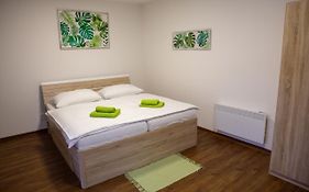 Apartmány AAALIPNO